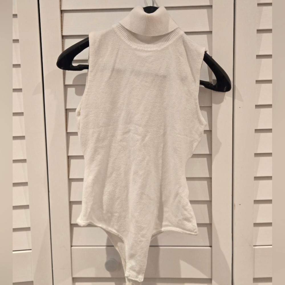 Nasty Gal White Sleeveless Turtleneck Top